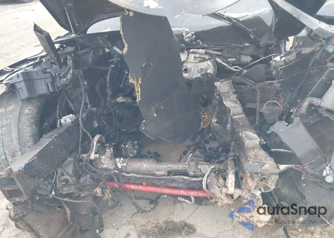 2016 Audi S8 4.0T Plus z USA, uszkodzony, nr VIN WUAJ5AFD0GN900743